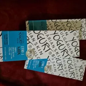 Drėkinamasis rankų kremas trijų rūšių pienas + hialurono rūgštis Arsy Cosmetics 75ml